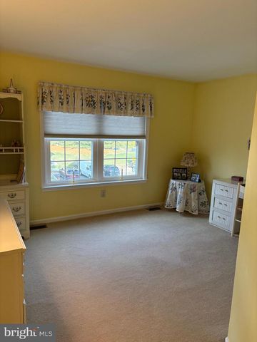 133 PINECREST LN, Lansdale, PA 19446