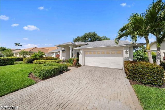 22361 FOUNTAIN LAKES BLVD, Estero, FL 33928