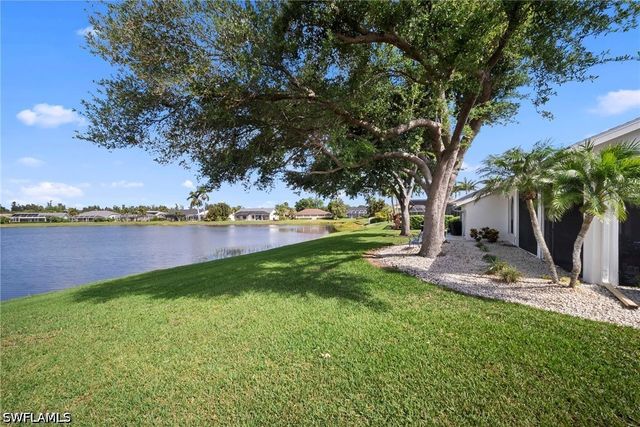 22361 FOUNTAIN LAKES BLVD, Estero, FL 33928