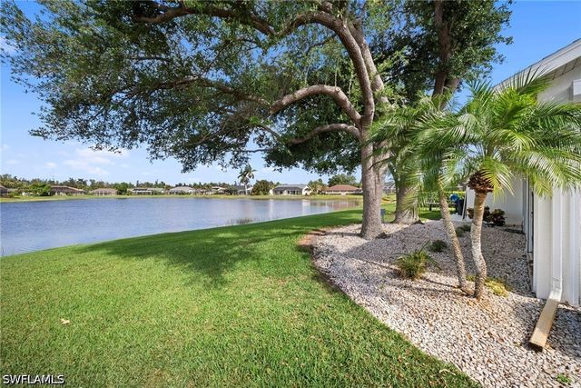 22361 FOUNTAIN LAKES BLVD, Estero, FL 33928