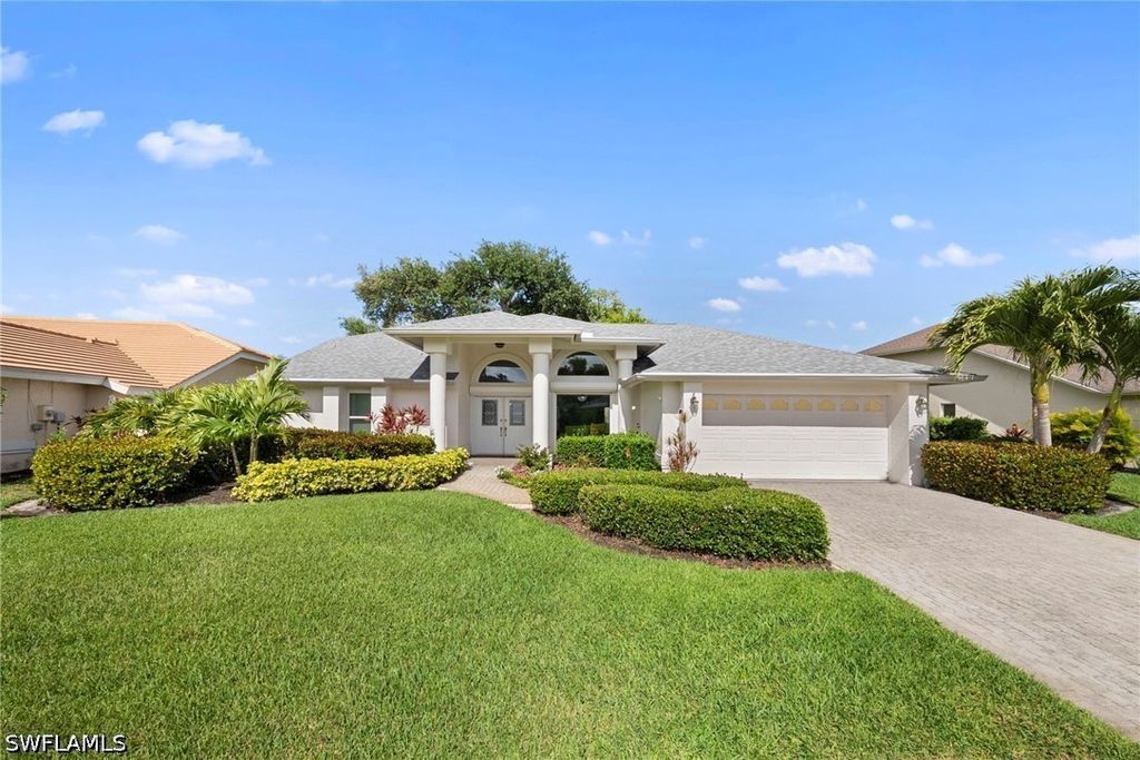 22361 FOUNTAIN LAKES BLVD, Estero, FL 33928
