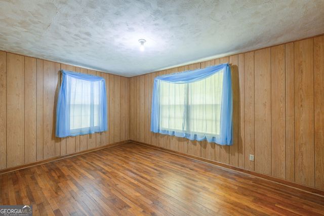 2704 County Line Road NW, Acworth, GA 30101