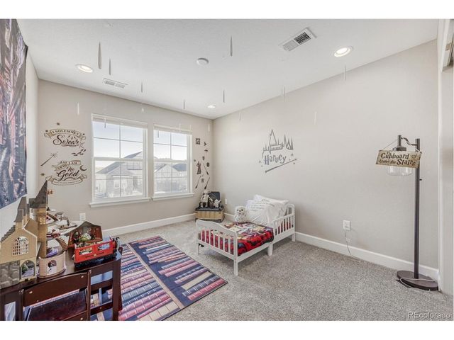 7031 S White Crow Way, Aurora, CO 80016