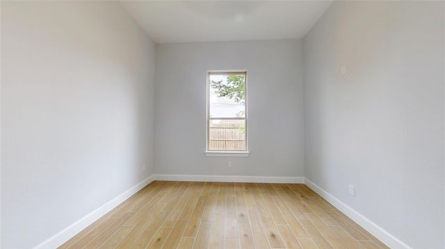 1721 Valley View Drive, La Porte, TX 77571
