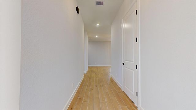 1721 Valley View Drive, La Porte, TX 77571