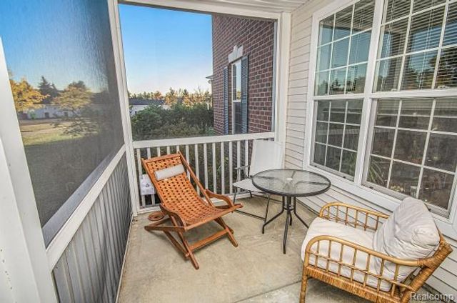 1035 E Summerfield Glen Circle, Ann Arbor, MI 48103