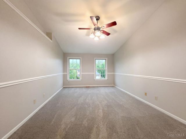 12173 Village Woods Drive, Sharonville, OH 45241