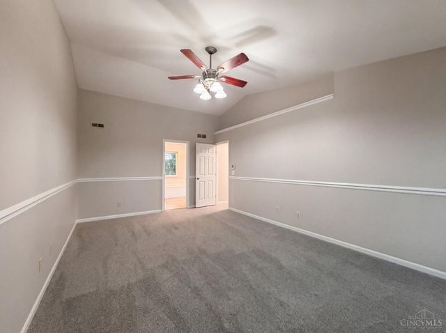 12173 Village Woods Drive, Sharonville, OH 45241