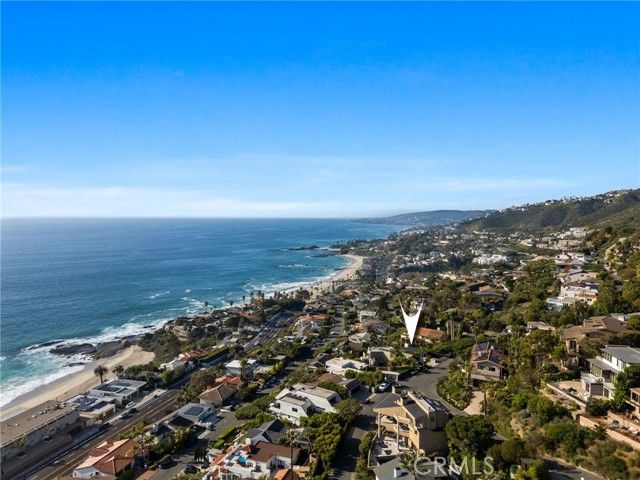 31331 Holly Drive, Laguna Beach, CA 92651