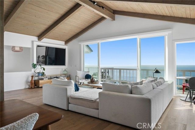 31331 Holly Drive, Laguna Beach, CA 92651