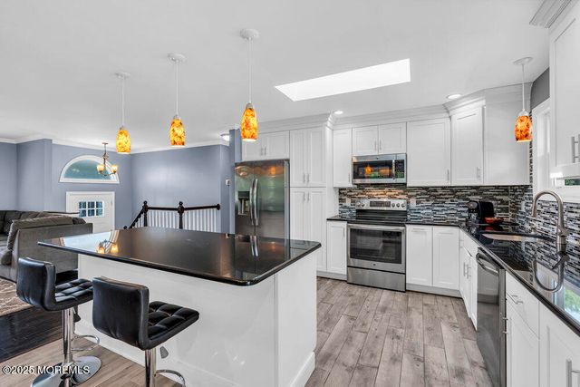 118 Megill Road, Farmingdale, NJ 07727