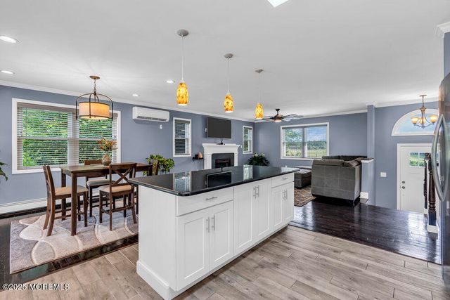 118 Megill Road, Farmingdale, NJ 07727