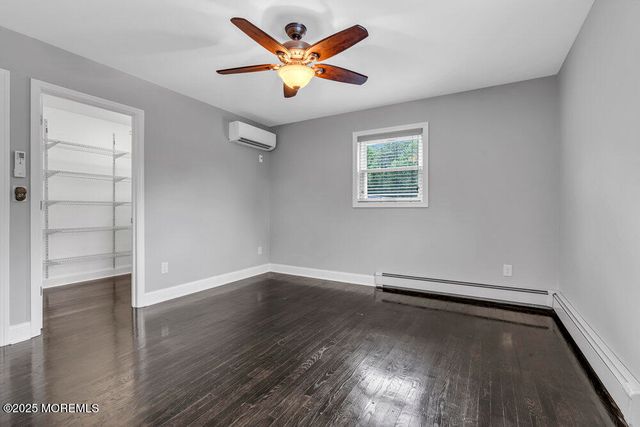 118 Megill Road, Farmingdale, NJ 07727