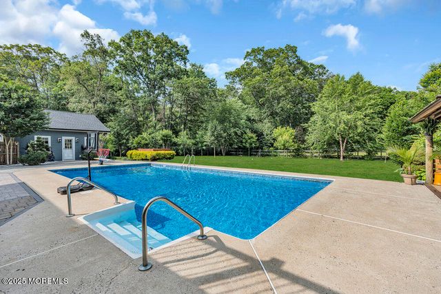 118 Megill Road, Farmingdale, NJ 07727