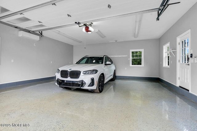 118 Megill Road, Farmingdale, NJ 07727