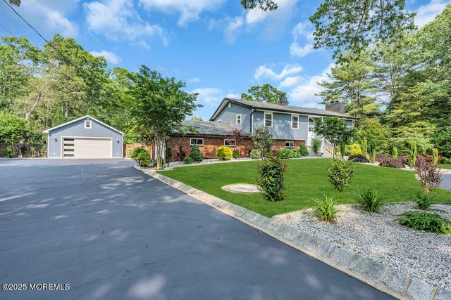 118 Megill Road, Farmingdale, NJ 07727