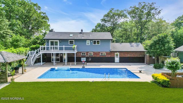 118 Megill Road, Farmingdale, NJ 07727