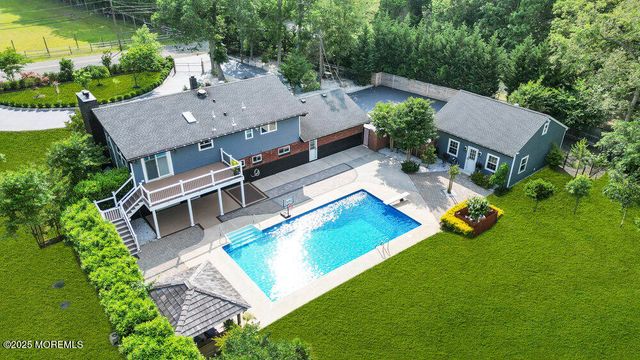 118 Megill Road, Farmingdale, NJ 07727