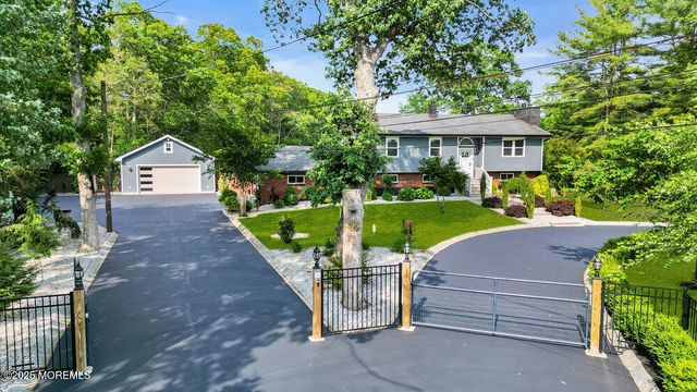 118 Megill Road, Farmingdale, NJ 07727