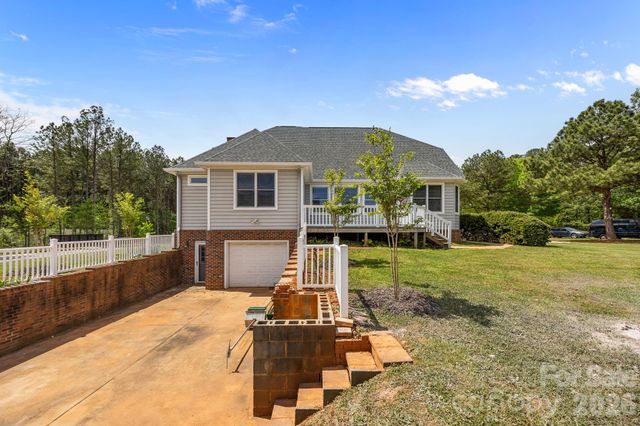 5109 McCallum Meadows Drive, Charlotte, NC 28216