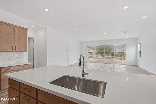 21464 W MEADOWBROOK Avenue, Buckeye, AZ 85396