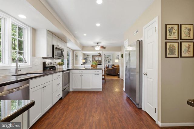 1089 BROADVIEW RD, Wayne, PA 19087