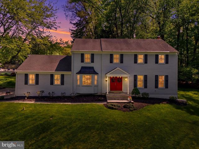 1089 BROADVIEW RD, Wayne, PA 19087