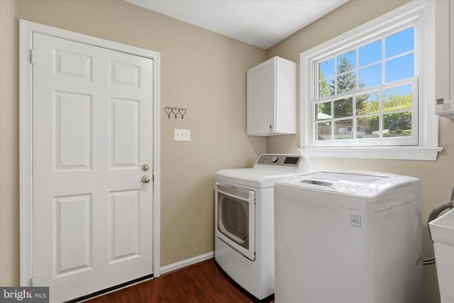 1089 BROADVIEW RD, Wayne, PA 19087