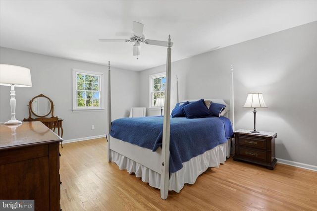 1089 BROADVIEW RD, Wayne, PA 19087