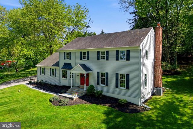 1089 BROADVIEW RD, Wayne, PA 19087