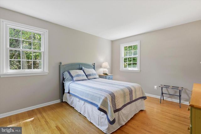 1089 BROADVIEW RD, Wayne, PA 19087