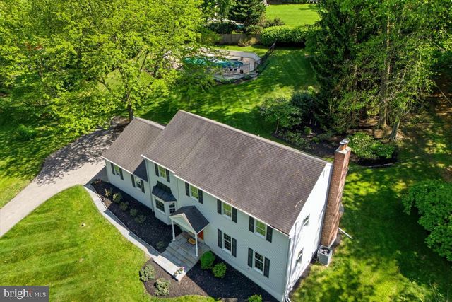 1089 BROADVIEW RD, Wayne, PA 19087