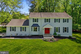 1089 BROADVIEW RD, Wayne, PA 19087