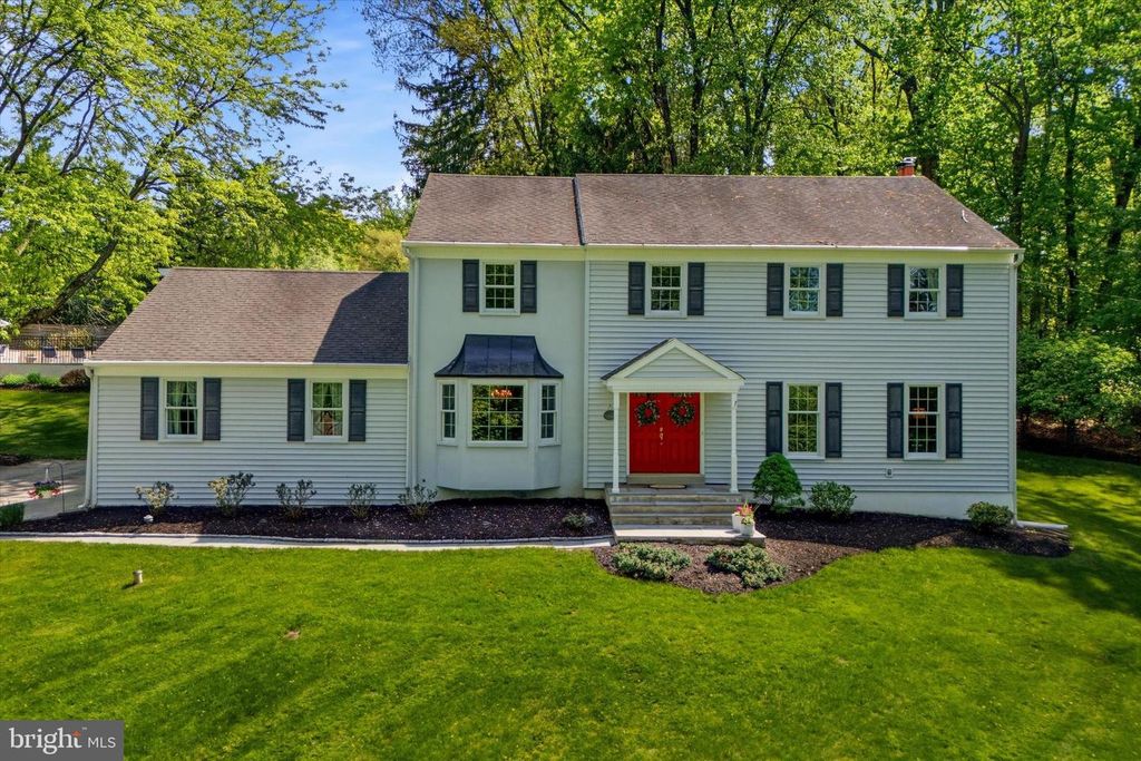 1089 BROADVIEW RD, Wayne, PA 19087