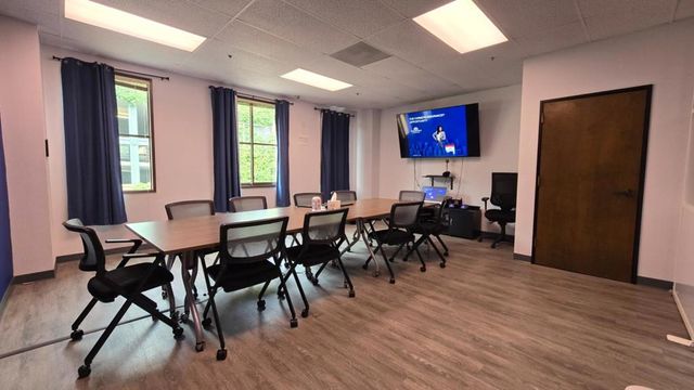 Pacific Avenue, Santa Cruz, CA 95060