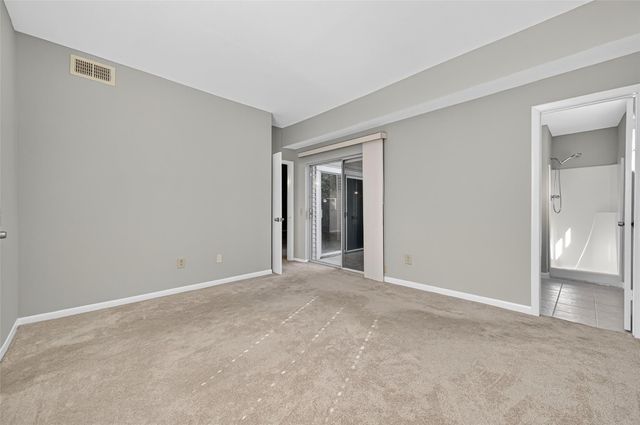 9809 Richmond Avenue F1, Houston, TX 77042