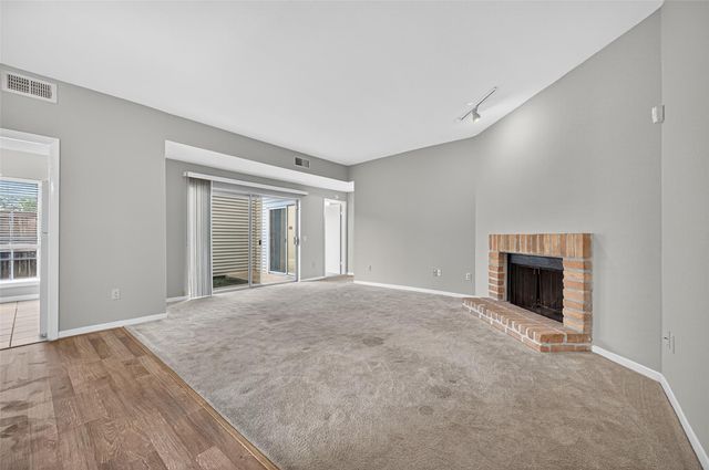 9809 Richmond Avenue F1, Houston, TX 77042