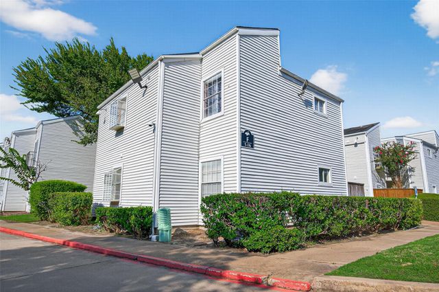 9809 Richmond Avenue F1, Houston, TX 77042