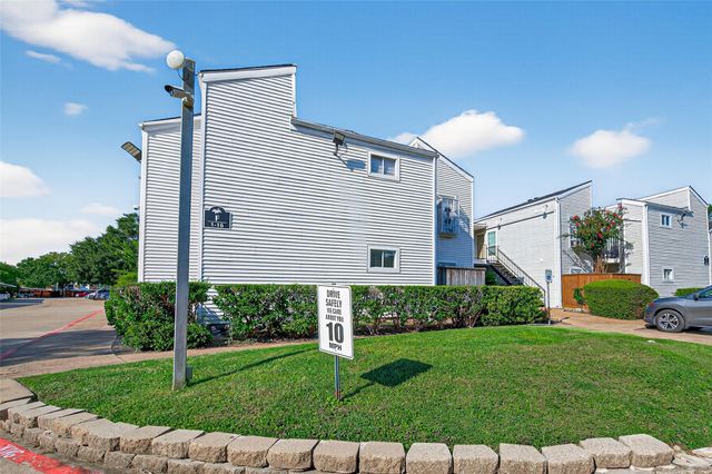 9809 Richmond Avenue F1, Houston, TX 77042