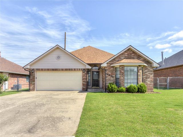 4825 Montclair Drive, Del City, OK 73115