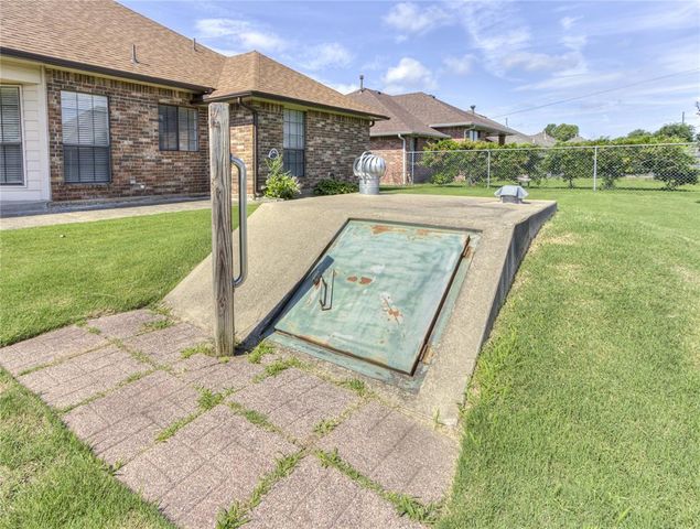 4825 Montclair Drive, Del City, OK 73115