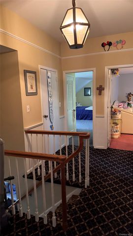 71 Home Street, Malverne, NY 11565