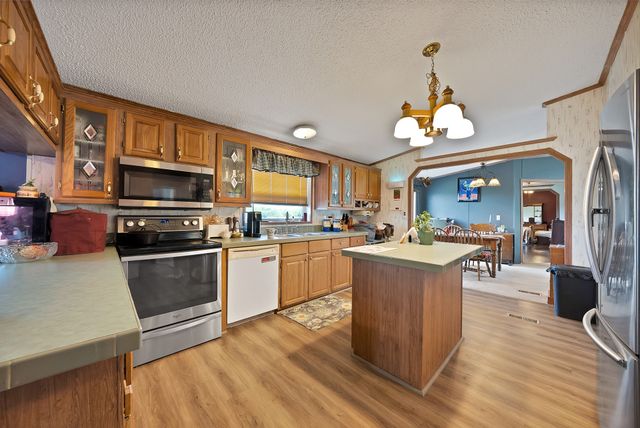 1528 County Road 697, Farmersville, TX 75442