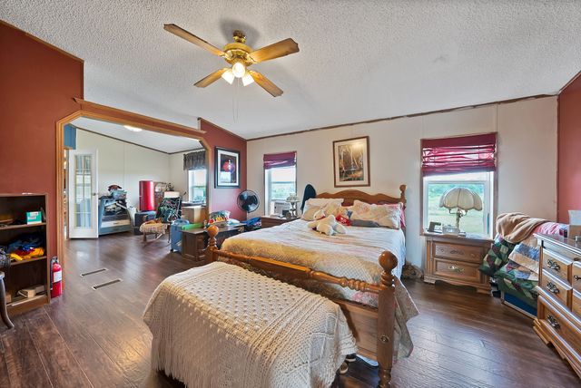 1528 County Road 697, Farmersville, TX 75442