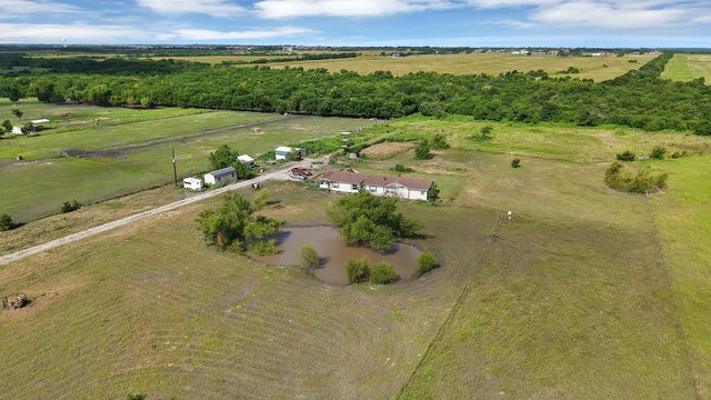 1528 County Road 697, Farmersville, TX 75442