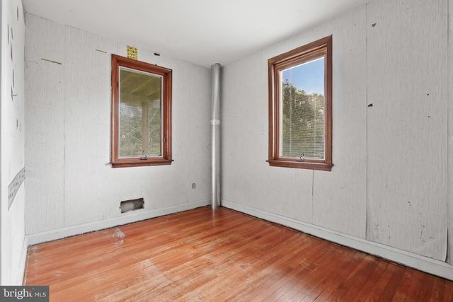 409 OAK CT, Baltimore, MD 21228