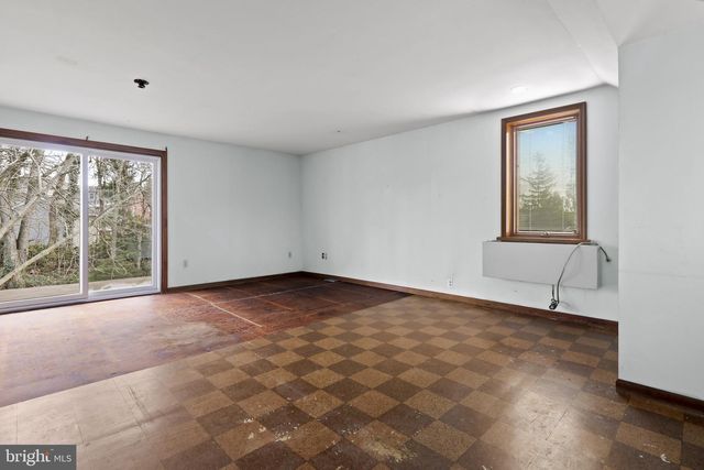 409 OAK CT, Baltimore, MD 21228