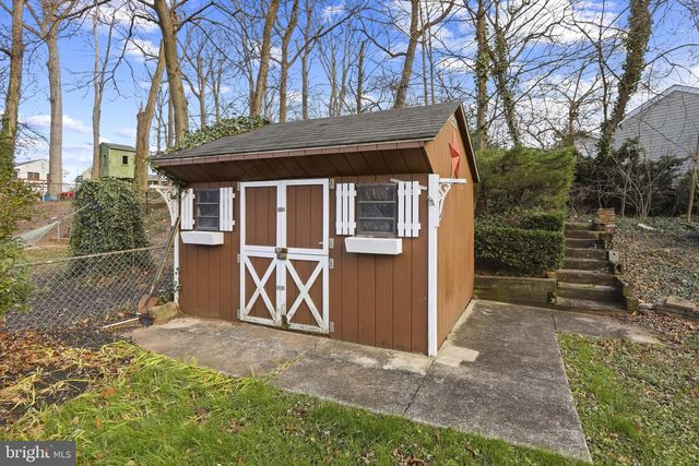 409 OAK CT, Baltimore, MD 21228