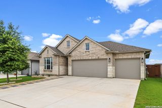 1960 COLONIAL AVE, New Braunfels, TX 78130