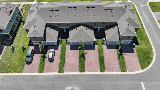 16587 BARBOURS CREEK WAY, Winter Garden, FL 34787